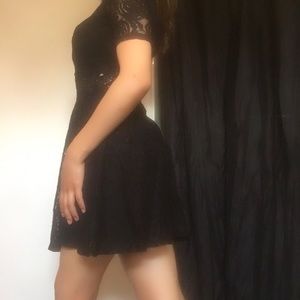 S/M black laced dress. Tight fitted. Worn once!